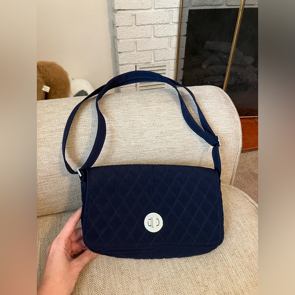 Vera Bradley navy blue quilted turn lock purse